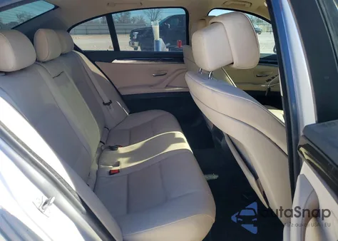 2012 BMW 528 Xi из США, поврежденный, VIN WBAXH5C50CDW10602